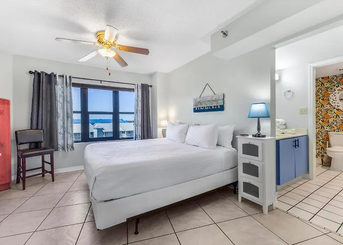 Apartment Harbour Place 502 By Collection